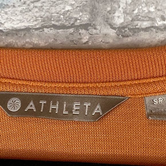 SOLD!!! Athleta Scoop Neck Pullover Small - Picture 5 of 7